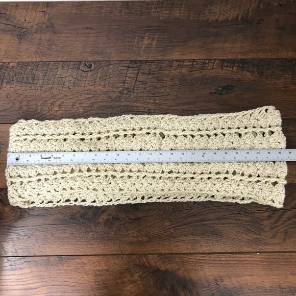 Handmade Infinity Scarf - Hand Knitted - One Size - Picture 6 of 8